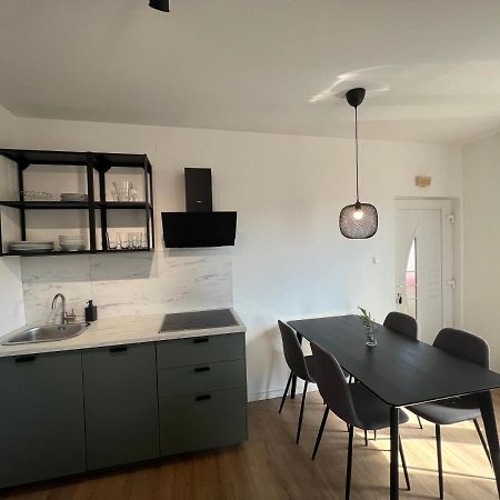 The One By Moro Apartment Vantacici Luaran gambar
